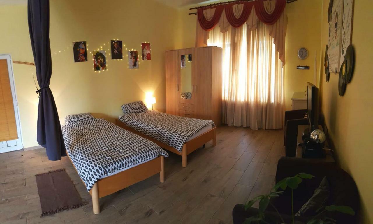 Vila Alfa Dumbrava Sibiu Exteriör bild